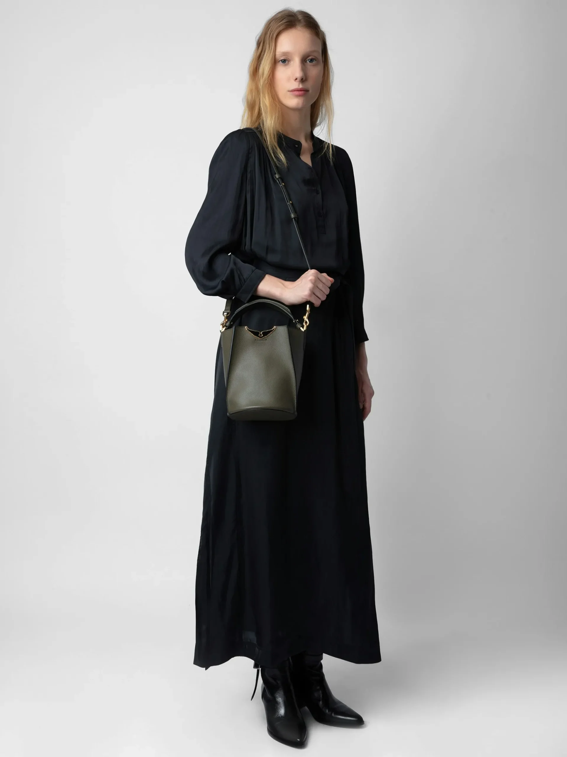 borderline_bucket_bag_5.webp Zadig&Voltaire Borderline Bucket Bag Record Shop