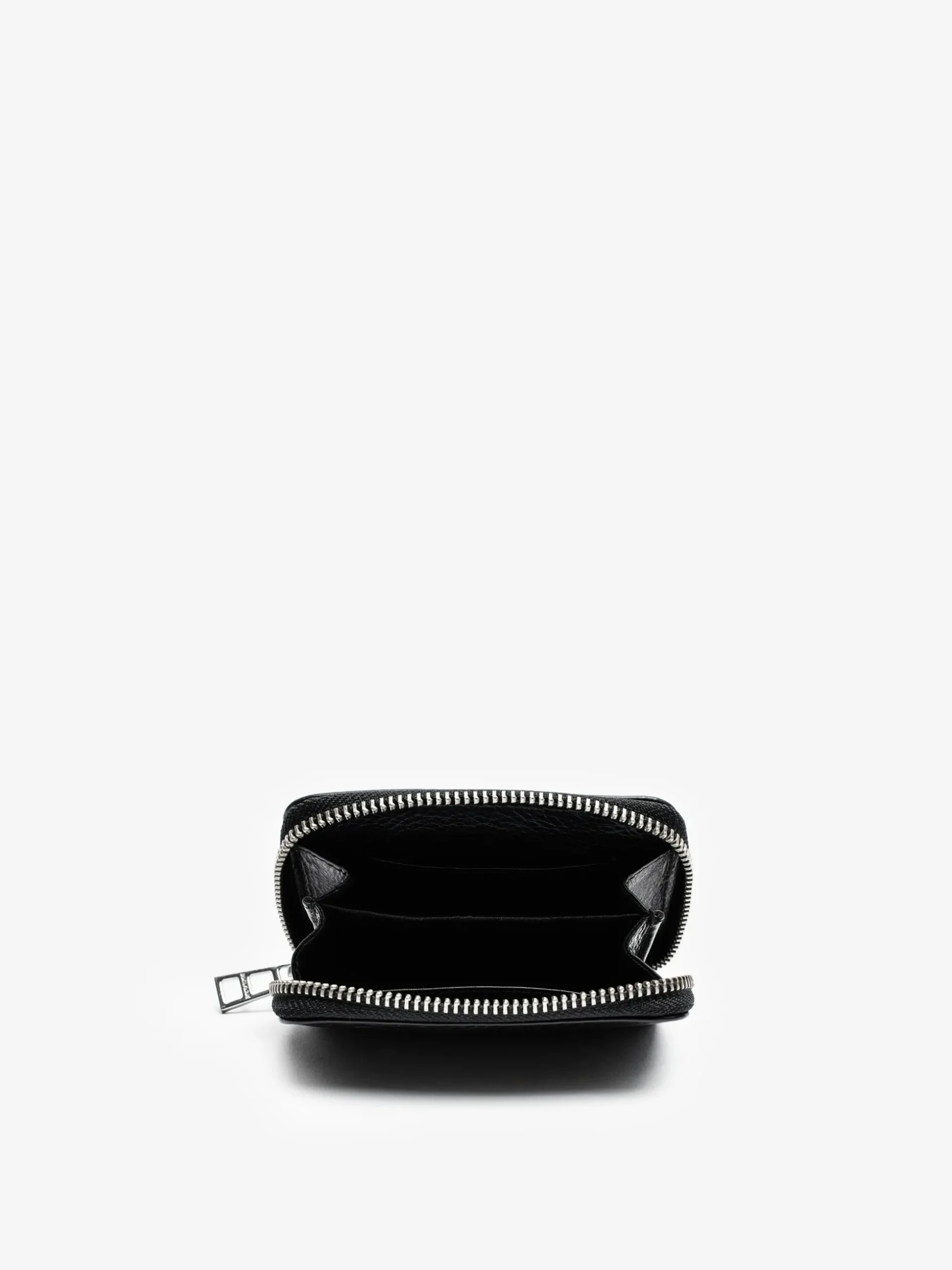 mini_zv_wallet_2.webp Zadig&Voltaire Mini ZV Wallet Black Flash Sale