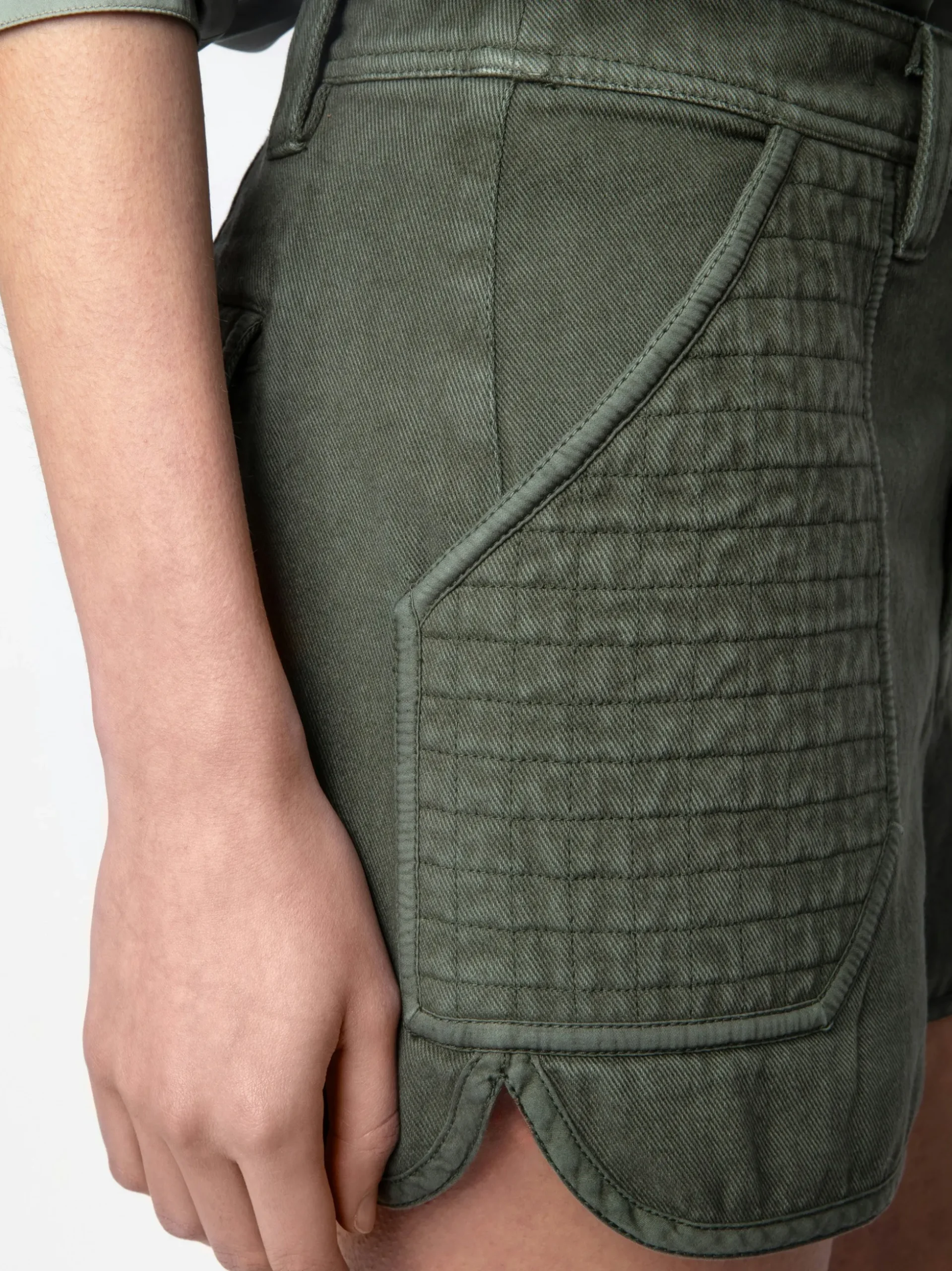 sei_shorts_2.webp Zadig&Voltaire Sei Shorts Kaki Discount