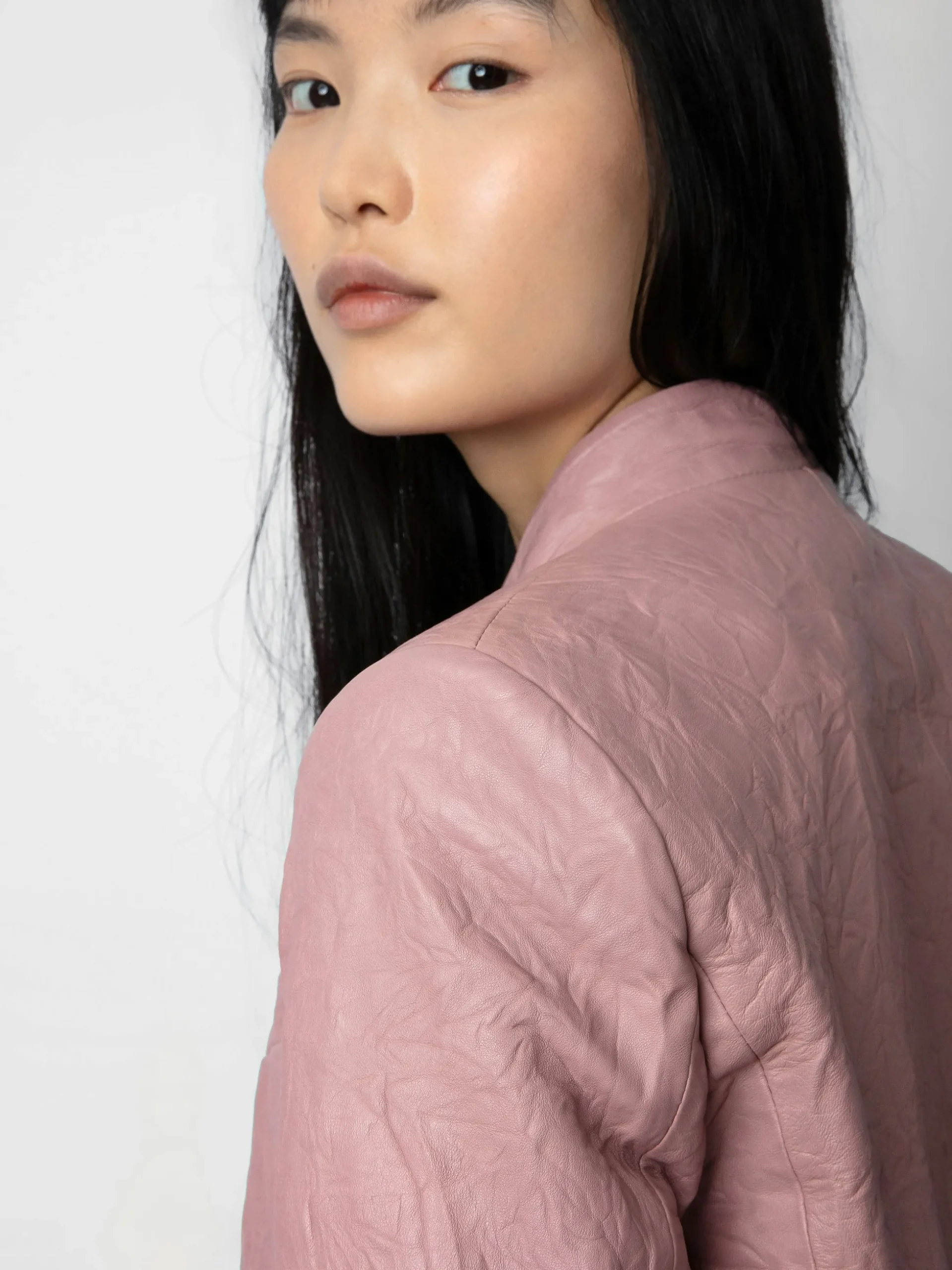 very_crinkled_leather_blazer_3.webp Zadig&Voltaire Very Crinkled Leather Blazer Primrose Sale