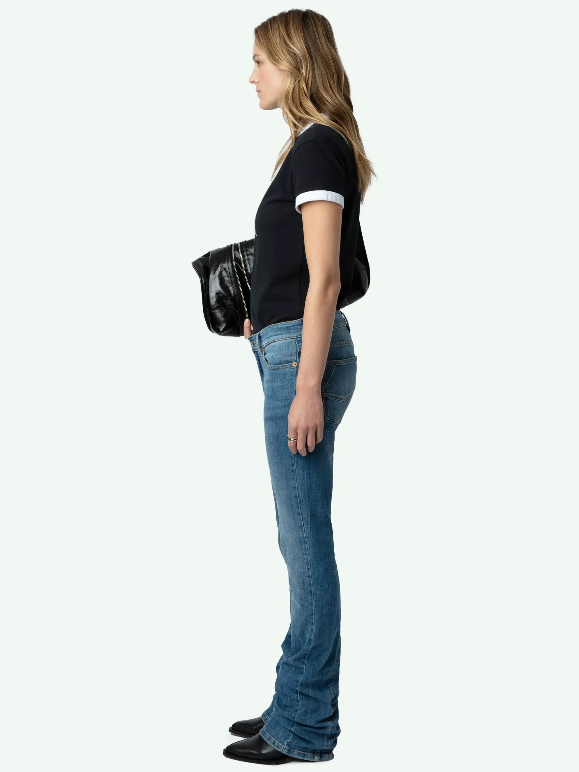 walk_diamante_insignia_tshirt_2.webp Zadig&Voltaire Walk Diamante Insignia T-shirt Black Online
